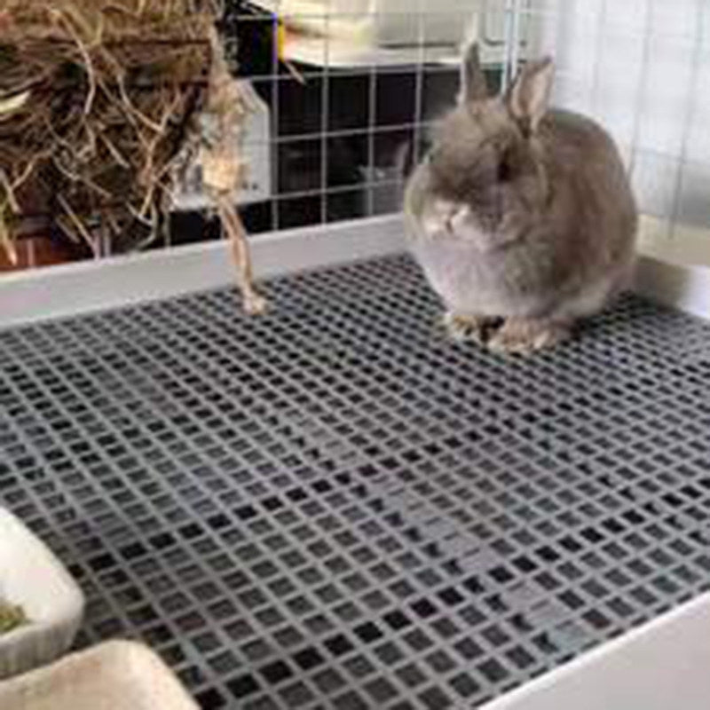 Anti-Splash Rabbit Litter Box Fence – Detachable Easy-Clean Small Pet Trainer Tray