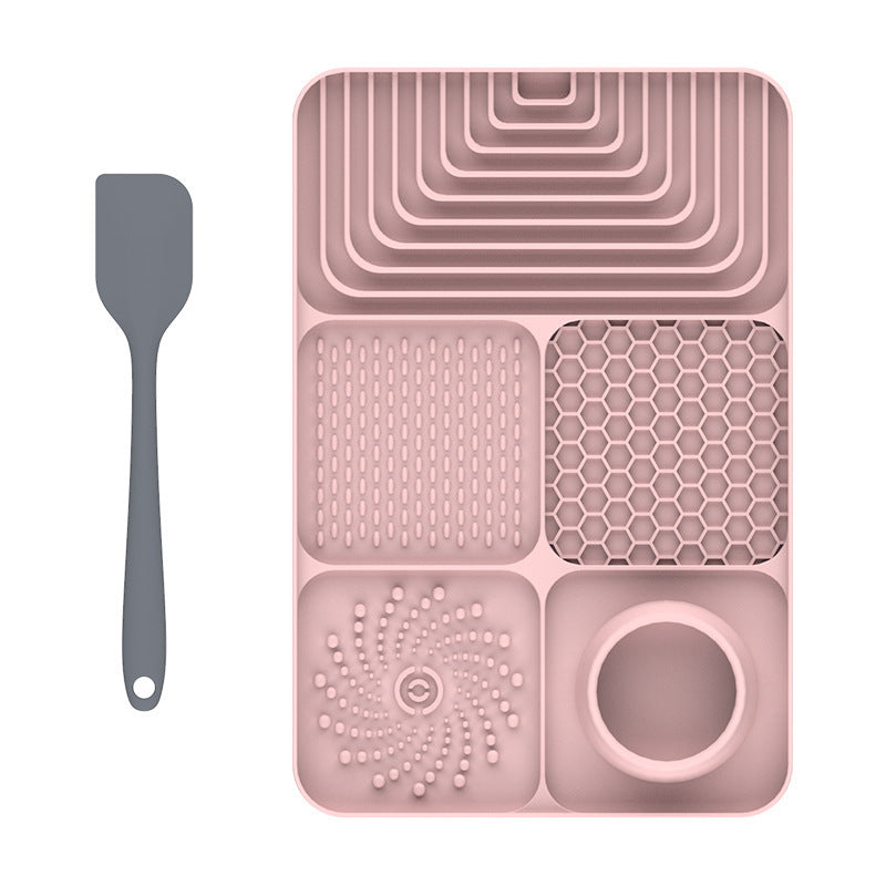 Anti-Anxiety Silicone Pet Licking Mat – Suction-Base Spill-Proof Slow Feeder Meal Station