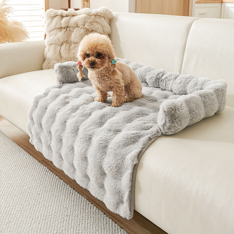 Anti-Anxiety Faux Rabbit Fur Pet Bed Mat – Thickened Winter Warm Non-Slip Rug