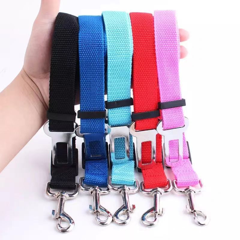 3-in-1 Retractable Elastic Dog Seat Belt – Heavy-Duty Anti-Shock Outdoor Training Safety Lead
