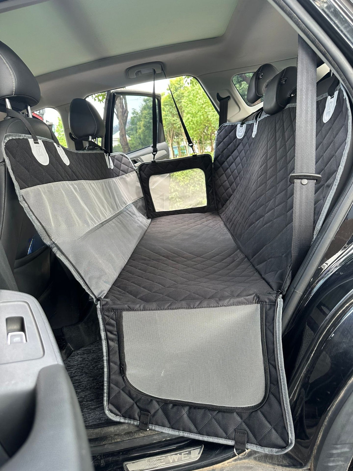 Waterproof Mesh Window Pet Car Seat Mat – Heavy-Duty Anti-Slip Travel Hammock Protector