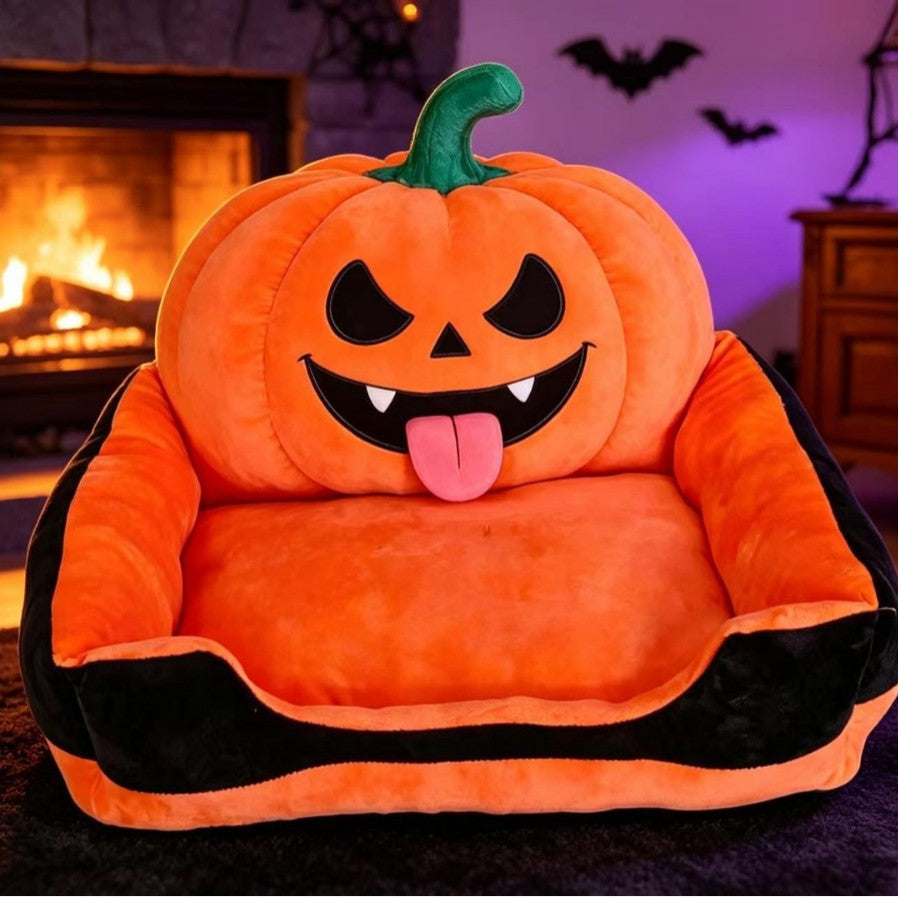 Halloween Spooky Cartoon Pet Sofa Bed – Soft Winter Warm Festive Atmosphere Cushion