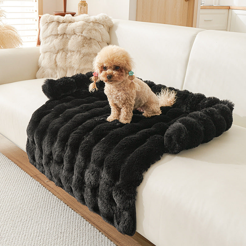 Anti-Anxiety Faux Rabbit Fur Pet Bed Mat – Thickened Winter Warm Non-Slip Rug