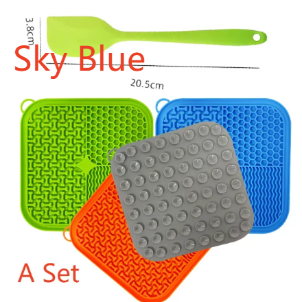 Anti-Anxiety Silicone Pet Licking Mat – Calming Suction-Base Slow Feeder Meal Station