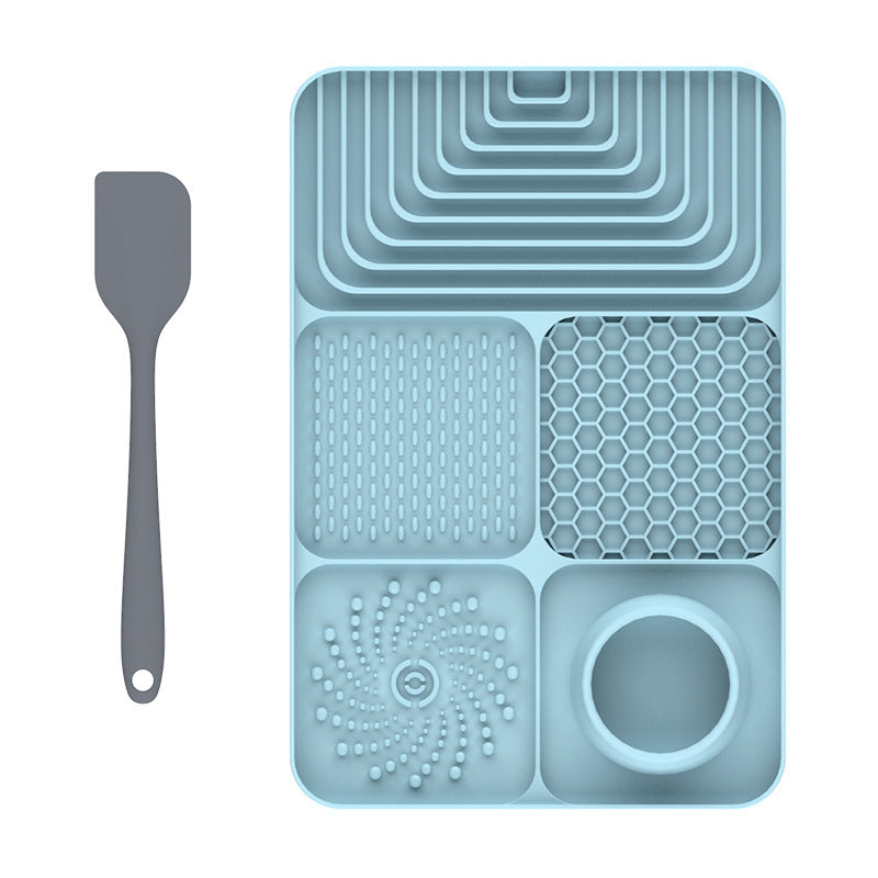 Anti-Anxiety Silicone Pet Licking Mat – Suction-Base Spill-Proof Slow Feeder Meal Station