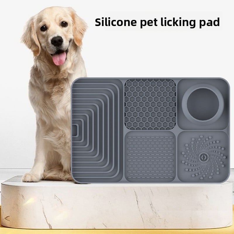 Anti-Anxiety Silicone Pet Licking Mat – Suction-Base Spill-Proof Slow Feeder Meal Station