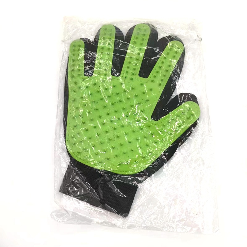 Silicone Magic Pet Hair Removal Glove – Calming Static Massage Fur Grooming Mitt