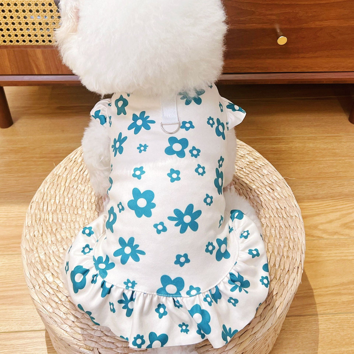 Anti-Chafe Soft Fleece Dog Vest – Leash Buckle Winter Warm Indoor Outdoor Coat